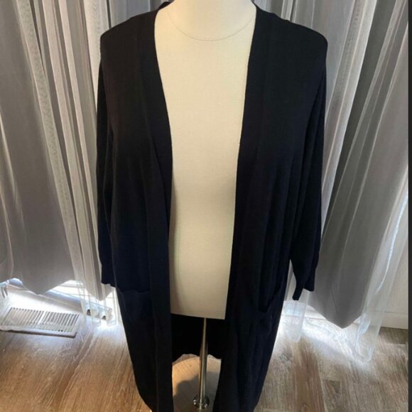 Torrid size 4 Super Soft Plush Duster Open Front-= Black - Picture 6 of 8